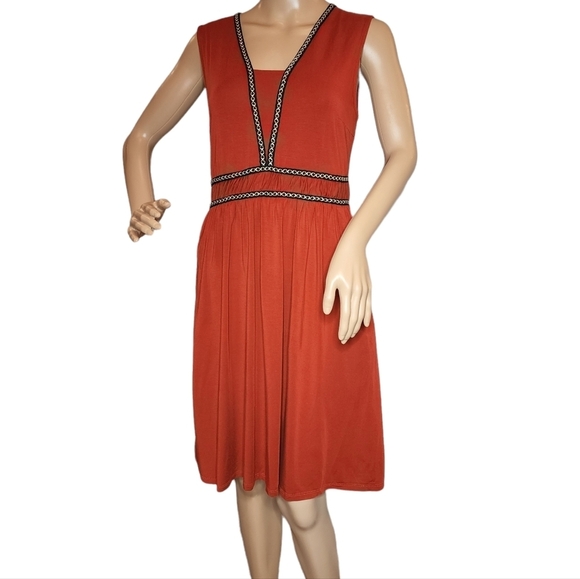 Garnet Hill Rust Dress with Black Trim - Picture 12 of 16